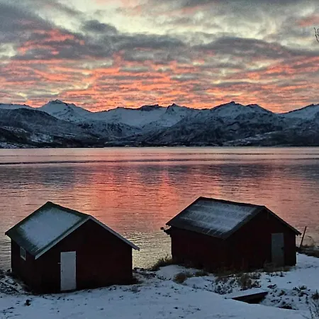 Дом отдыха Sjotun House *